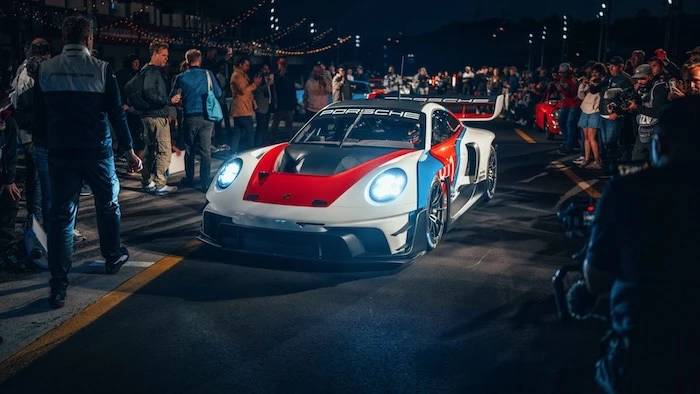 porsche-911-gt3-r-rennsport2.webp